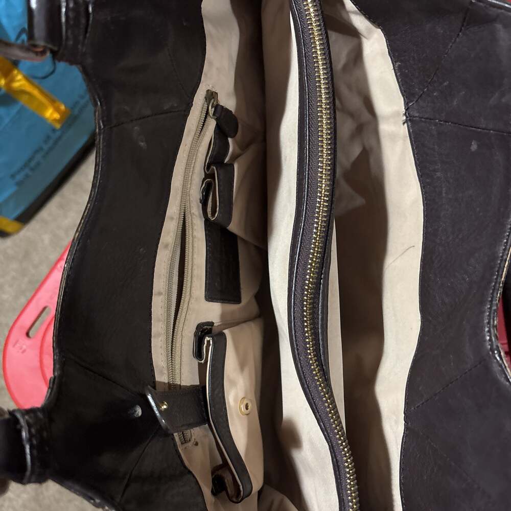Cole Haan Black Pebbled Leather Shoulder Bag - Picture 4 of 6